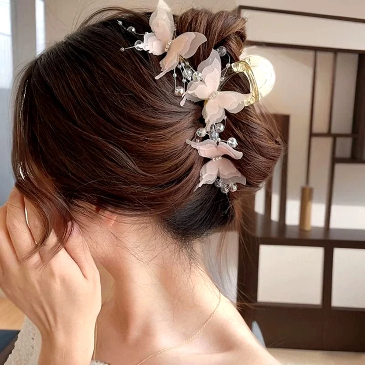Super Fairy-Like Butterfly Hair Clip, Large Shark Clip, Back-Of-Head Hair Clip for Girls and Women,