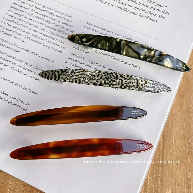 France, South Korea retro temperament one word clip French deep caramel amber hair clip on the back of the head